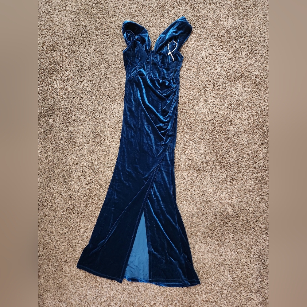 NWT Shein velvet full length gown with slit